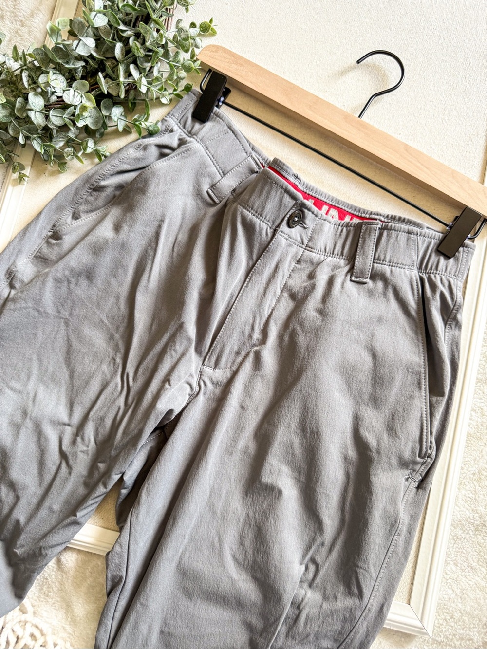 Under Armour Golf Pants Mens 32x32 Gray Performance Stretch Loose Fit Athletic